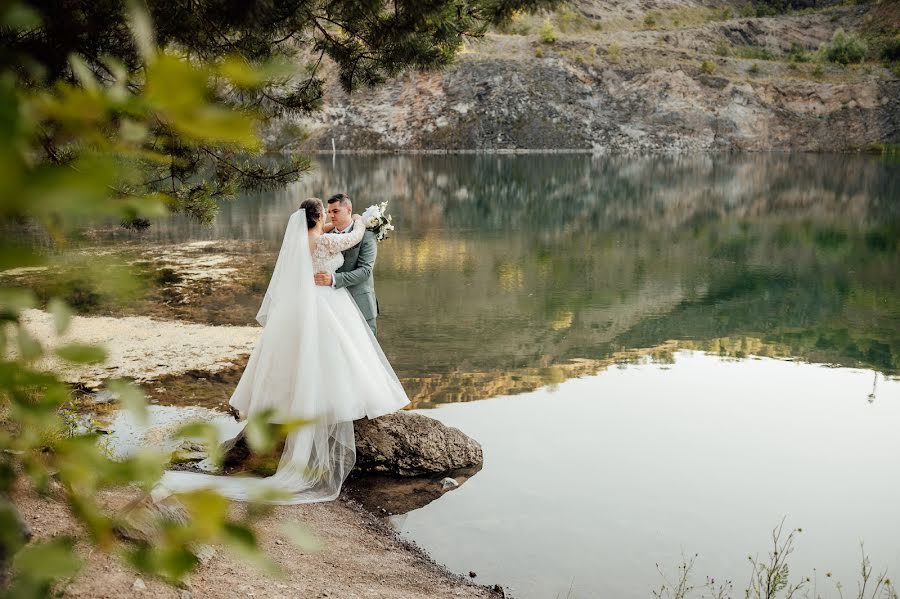 Fotografo di matrimoni Levente Gábor (levente). Foto del 26 luglio 2023