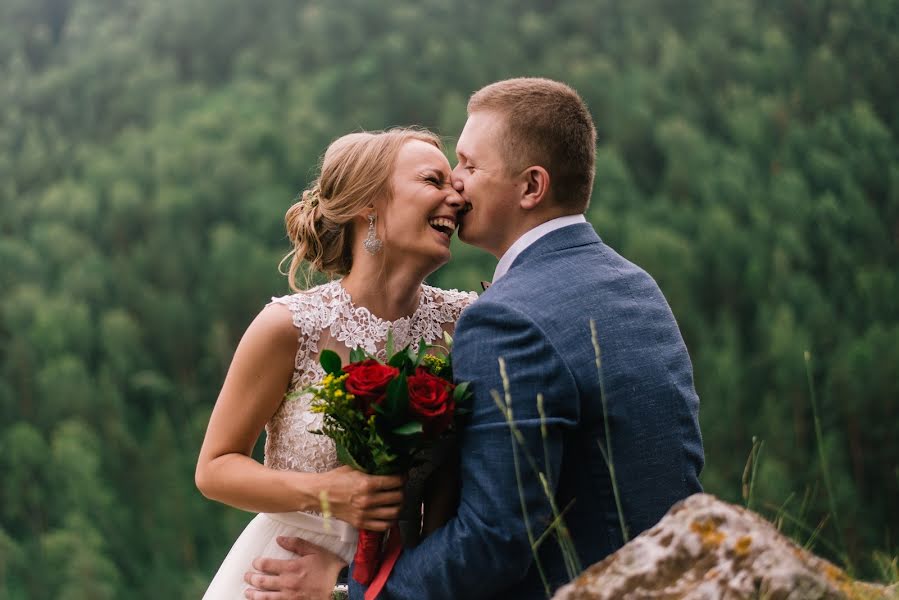 Wedding photographer Elizaveta Efimova (efimovaelizavet). Photo of 2 August 2017