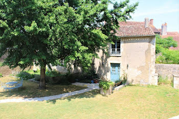 maison à Saint-Savin (86)