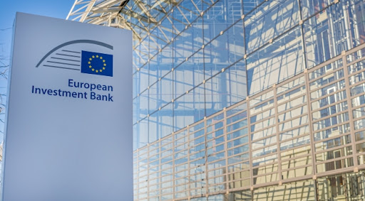 EIB i Banka Inteza potpisale ugovor o 100 miliona evra za finansiranje MSP i zelenih investicija