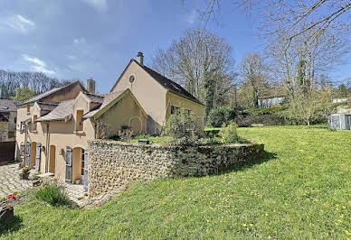 Maison avec terrasse 1