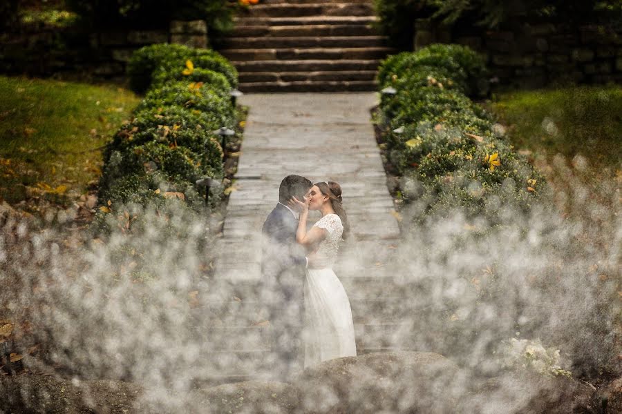 Svadobný fotograf John Barone (baronephoto). Fotografia publikovaná 30. decembra 2019