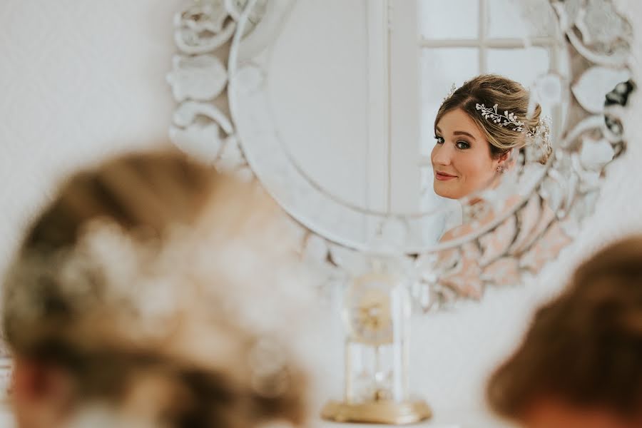 Fotografo di matrimoni Andy Wilkinson (a-w-photography). Foto del 3 maggio 2019