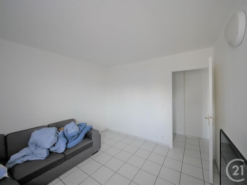 Location  appartement 1 pièce 23.77 m² à Pringy (74370), 498 €