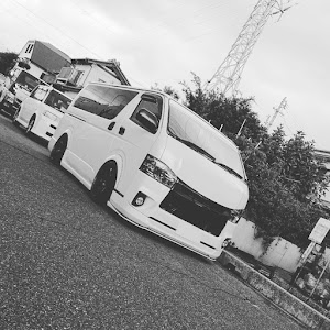 ハイエースバン