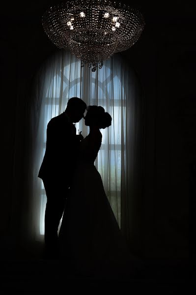 Wedding photographer Evgeniya Amelina (jenny-photoart). Photo of 18 October 2021