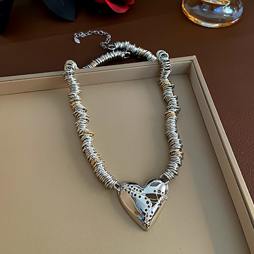 Title 5, Cold Style Necklace Hot Girl Love Womens Short...