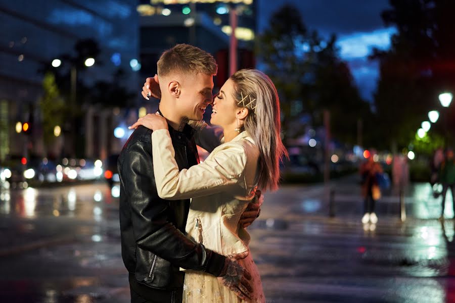 Wedding photographer Rostislav Nepomnyaschiy (rostislavnepomny). Photo of 12 May 2020