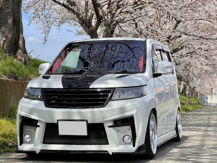 ワゴンRスティングレーのサクラと愛車・4月もよろしくお願い致します🌸・ホイール交換・ドライブ・クリスタルレインボーに関するカスタム事例の投稿画像5枚目