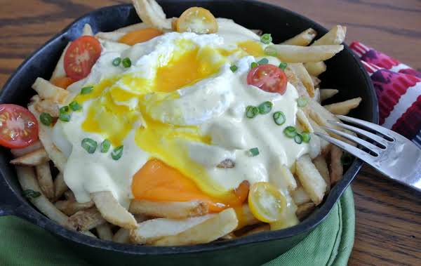 Papas a la Huancaina, Poutine Style_image