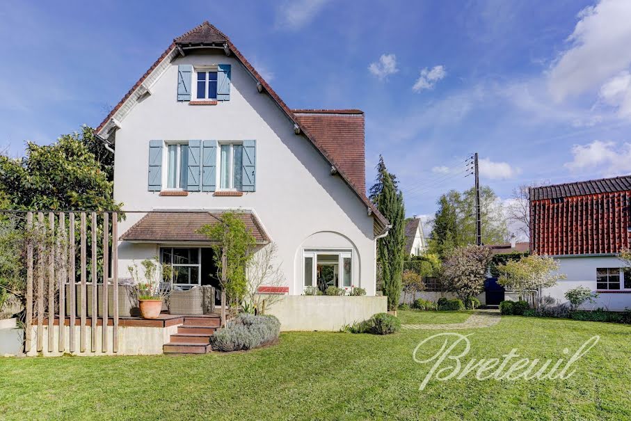 Vente maison 8 pièces 251 m² à La Celle-Saint-Cloud (78170), 1 590 000 €