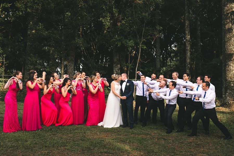 Wedding photographer Júlio Crestani (crestani). Photo of 22 June 2017