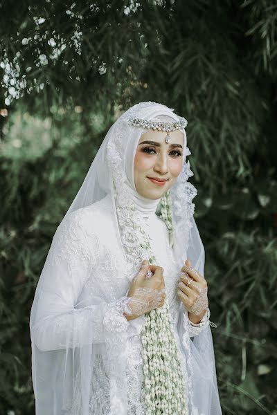 Wedding photographer Ahmad Syarif Maulana (ahmadsyarifm). Photo of 4 April 2019