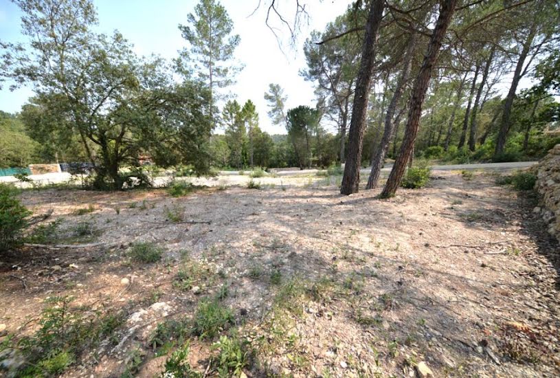  Vente Terrain à bâtir - 900m² à Bagnols-en-Forêt (83600) 