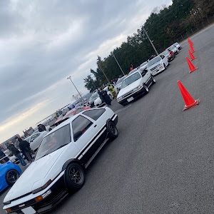 カローラレビン AE86