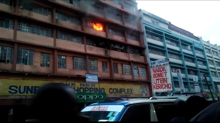 Sunbeam Shopping Complex in the CBD on fire