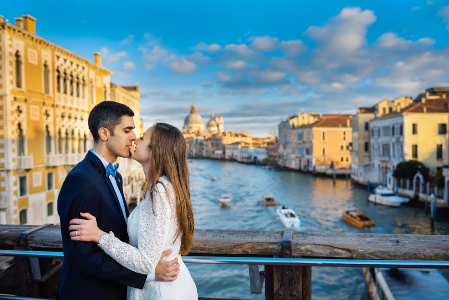 Fotógrafo de casamento Kseniya Sannikova (fotografa). Foto de 7 de janeiro 2017