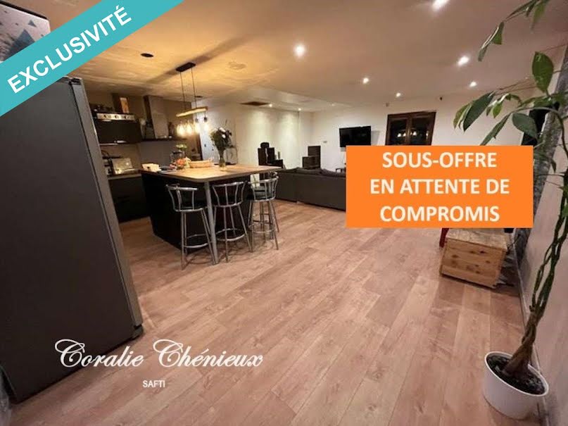 Vente maison 4 pièces 86 m² à Saint-Bonnet-près-Bort (19200), 137 000 €