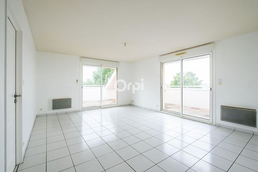 Location  appartement 2 pièces 55 m² à Limoges (87000), 690 €