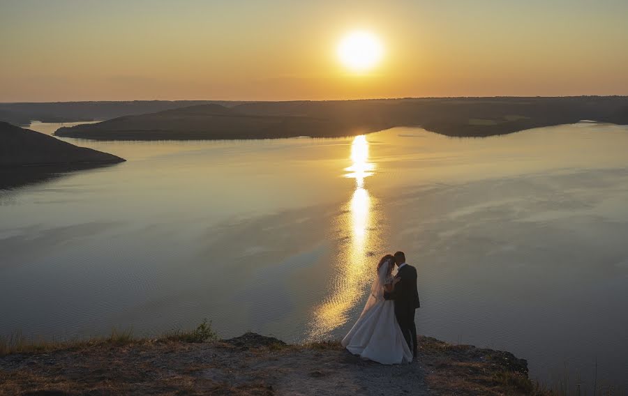 Wedding photographer Vlad Galay (galaystudio). Photo of 3 September 2019