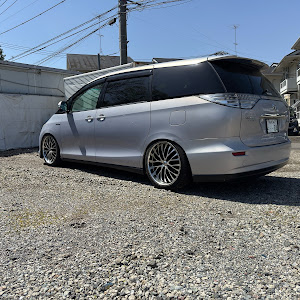 エスティマ AHR20W