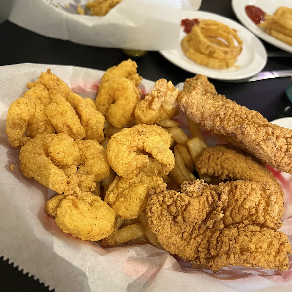 GF Fried shrimp and fish with french fries