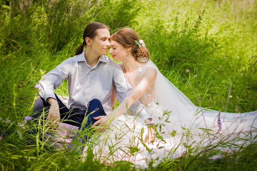 Wedding photographer Yuliya Nikitina (juliyaniki). Photo of 8 February 2019