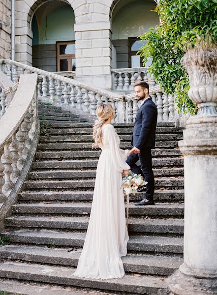 婚禮攝影師Yuliya Danilova（july-d）。2018 4月20日的照片