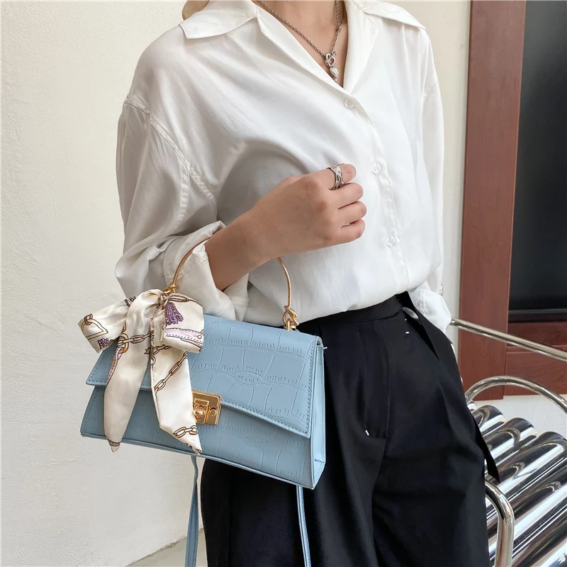 Title 1, Trendige Crossbody-Tasche in Premium-Qualität, ...