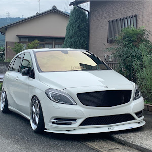 Bクラス W246