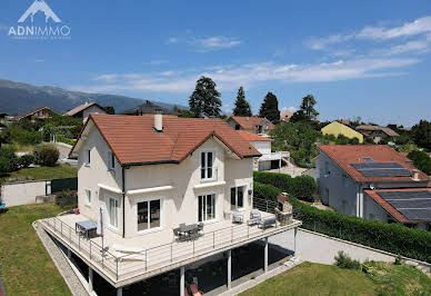 Maison avec terrasse 3