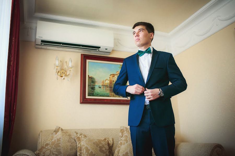 結婚式の写真家Andrey Turov (andreyturov)。2015 12月21日の写真