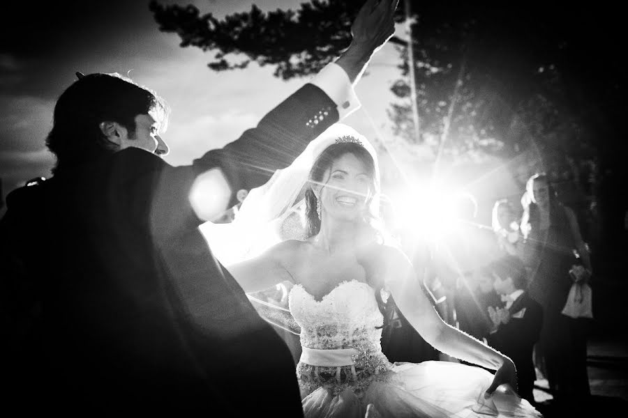 婚礼摄影师Nicola Tonolini（tonolini）。2015 5月12日的照片