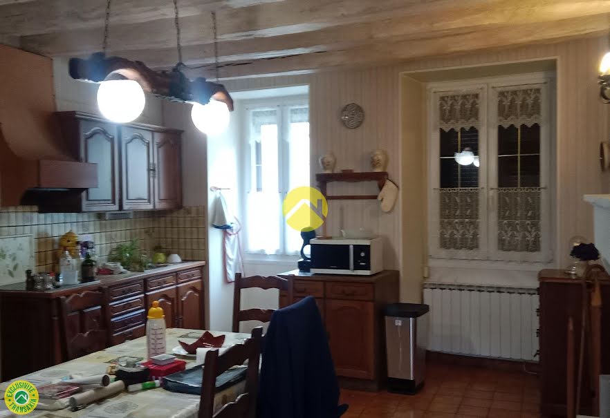 Vente maison 4 pièces 71 m² à Ruffec (36300), 62 500 €