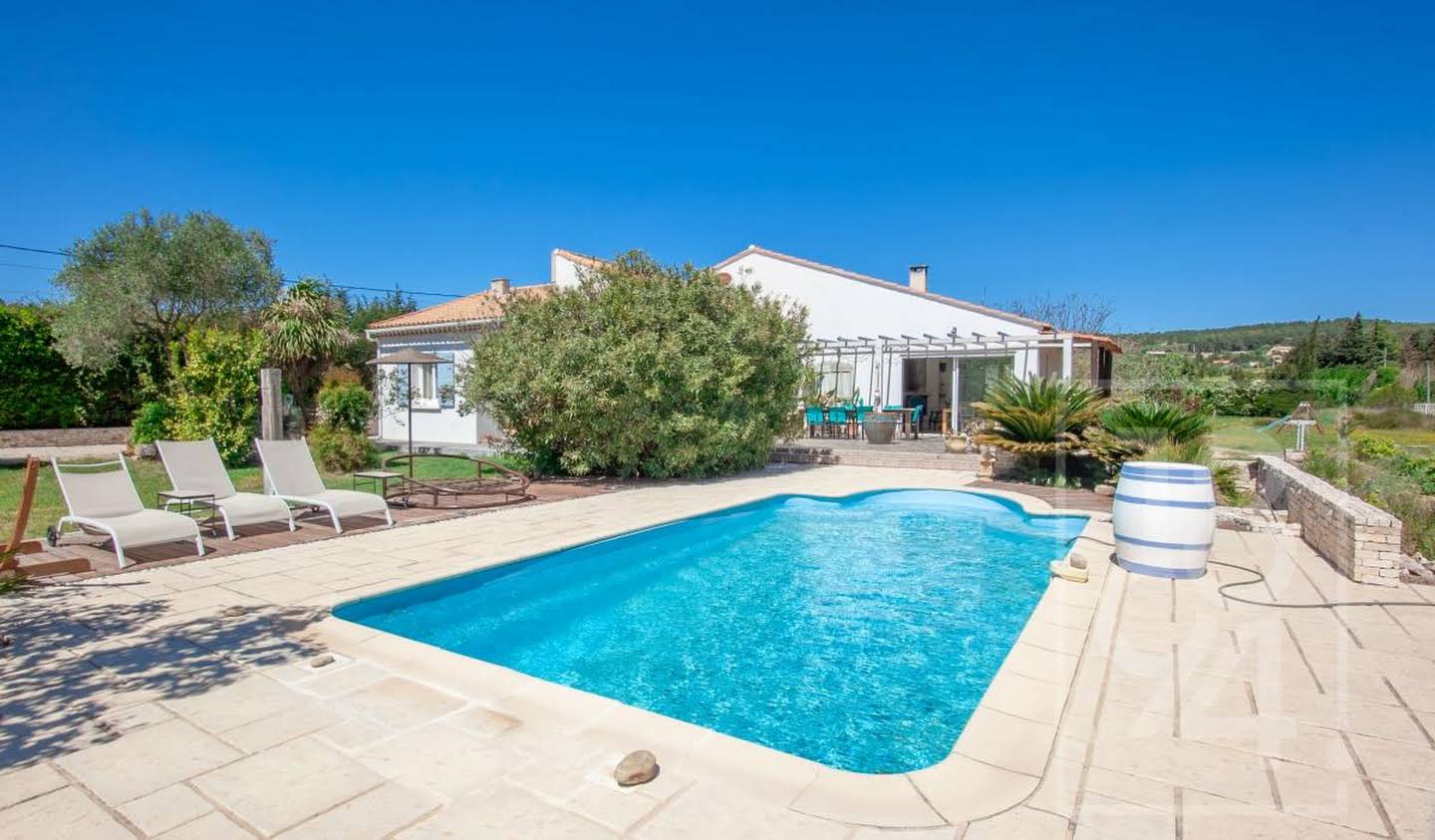 House with pool and terrace Sausset-les-Pins