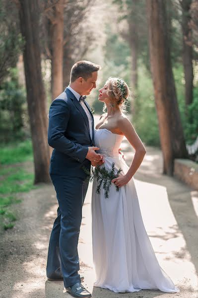 Wedding photographer Inna Ryabichenko (riabinna). Photo of 1 May 2015