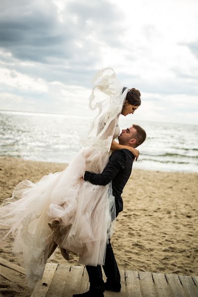 Fotógrafo de casamento Galina Trenina (galinatrenina). Foto de 18 de setembro 2017