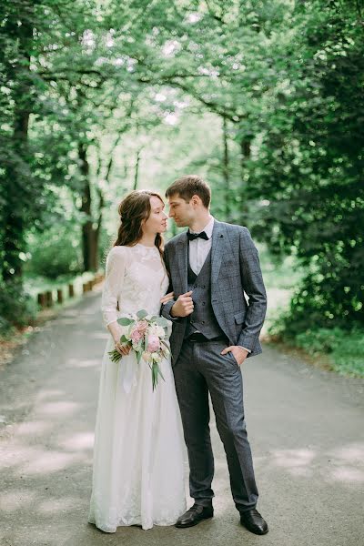 Fotografo di matrimoni Marina Kadryakova (marinakadr). Foto del 5 agosto 2019