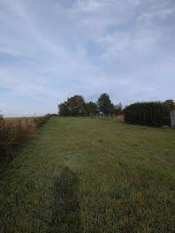 terrain à Becquigny (02)