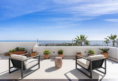 Apartment with terrace and pool 2