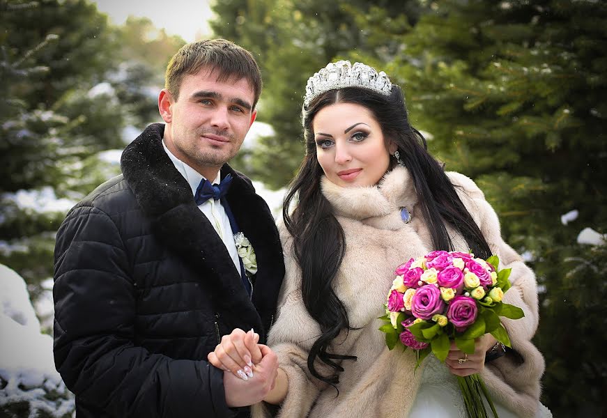 Fotógrafo de bodas Alena Grebenschikova (grebenshikova). Foto del 4 de abril 2016