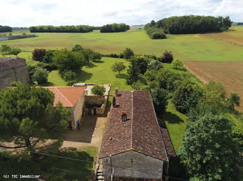 maison à Aunac-sur-Charente (16)