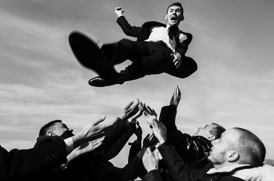 Fotógrafo de casamento Vladimir Smetnev (smetnev). Foto de 15 de julho 2018