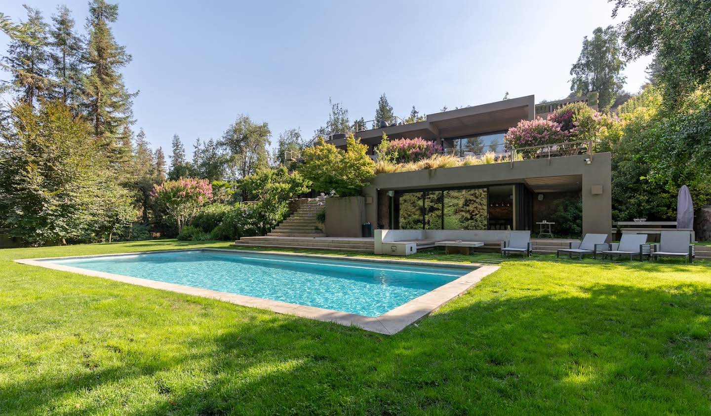 House with garden and terrace Lo Barnechea