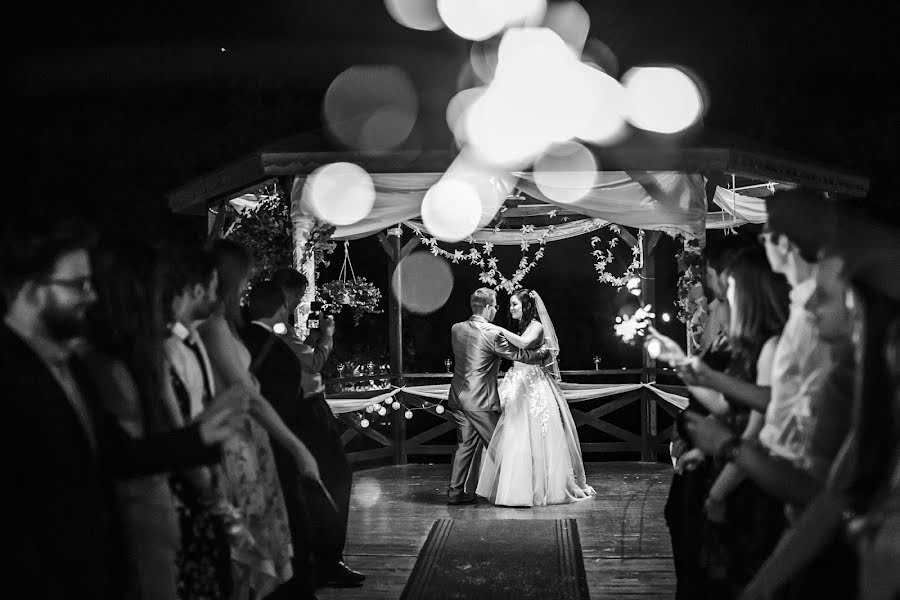 婚禮攝影師Alex Balogh（alexbalogh）。2019 12月13日的照片