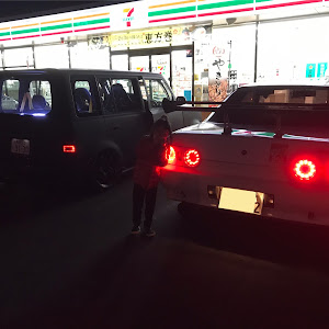 スカイライン R32