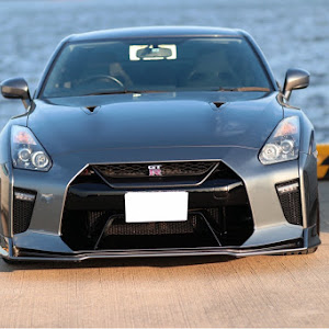 NISSAN GT-R R35