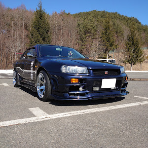 スカイライン ENR34