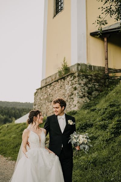 Fotógrafo de casamento Lenka Vaníčková (lenkavanickova). Foto de 25 de março