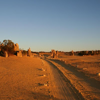 Strada al tramonto di 